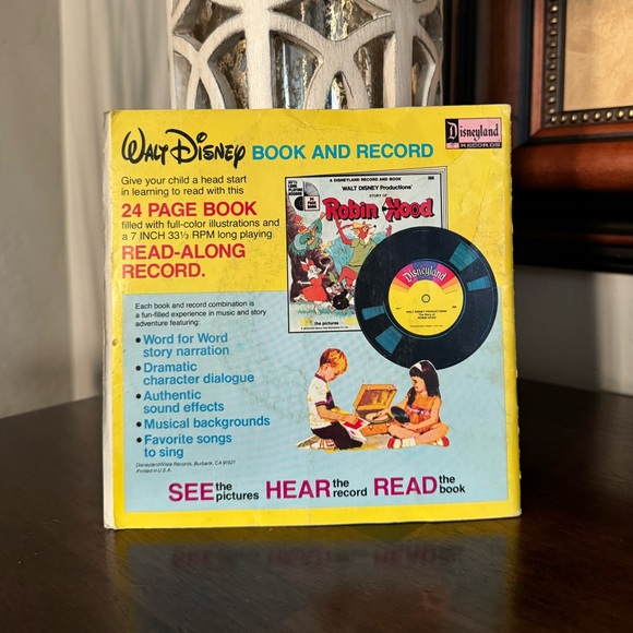 1979 Vintage Disneyland Walt Disney’s Story of Lady and the Tramp Book & Record - Picture 5 of 5